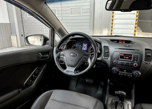 Kia Cerato 1.6 AT (130 л. с.) Luxe ORBIS AUTO г. Алматы