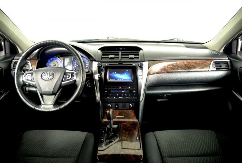 Toyota 2.5 AT (181 л.с.) Комфорт Автомобили с пробегом Шымкент  