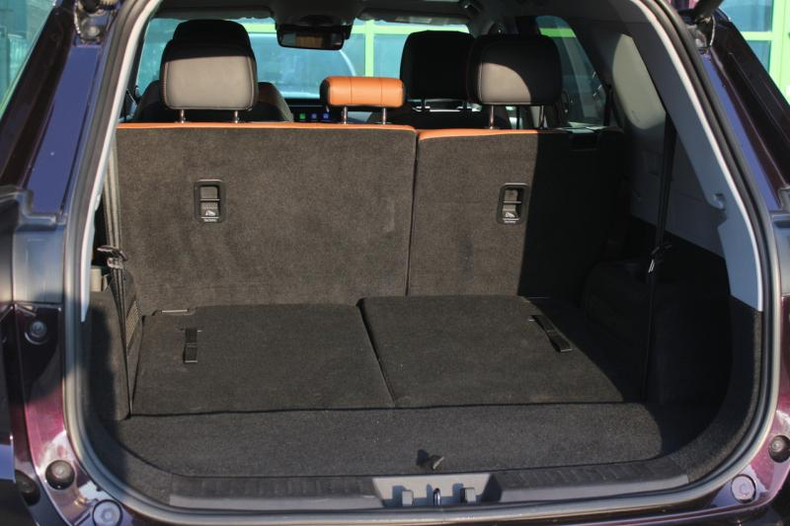 CHERY Tiggo 8 PRO MAX 2.0T DCT 4WD (197 л.с.) Dreamline 4WD Автомобили с пробегом Шымкент  