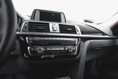 BMW 3 серия 320i AT (184 л. с.)