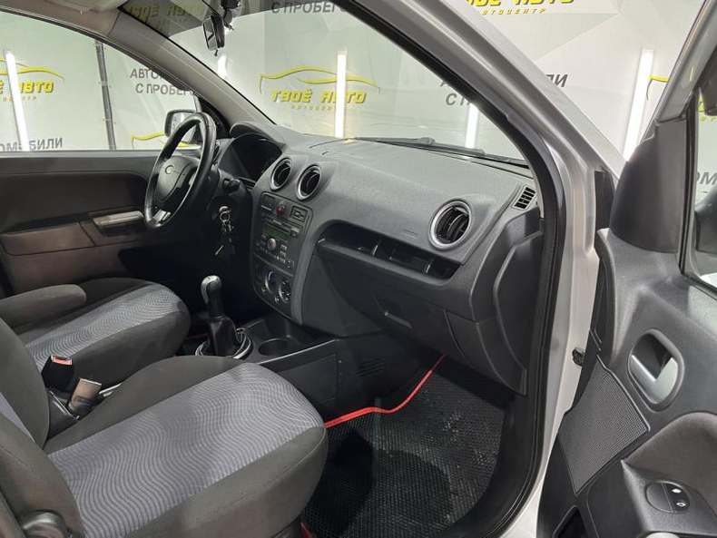 Ford 1.4 MT FWD (80 л.с.) Твоё авто (Йошкар-Ола)