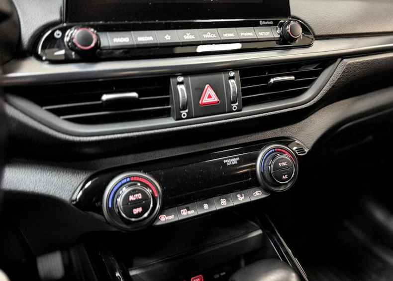 Kia Cerato 1.6 AT FWD (128 л.с.) Gamma Luxe ORBIS AUTO г. Алматы