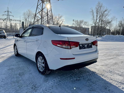Kia Rio 1.6 MT (123 л. с.)