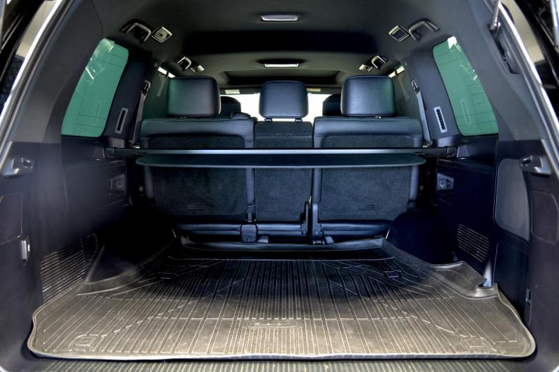 Lexus LX 5.7 AT 4WD (383 л.с.) 570 Black Vision II 5 м QB Автомобили с пробегом Шымкент  