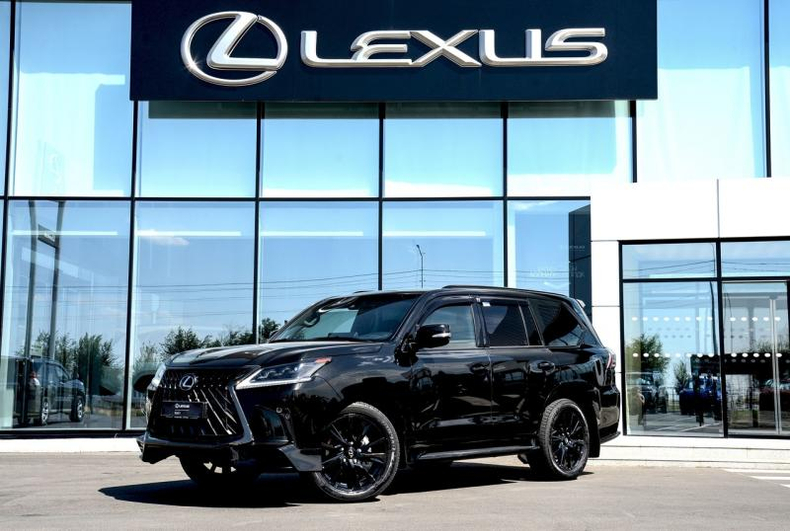 Lexus LX 570 5.7 AT (383 л.с.) 4WD Black Vision II+ 5 м JN Автомобили с пробегом Шымкент  