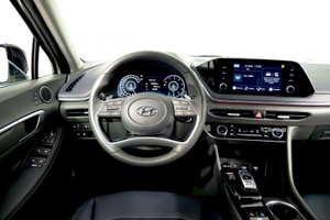 Hyundai Sonata 2.5 6AT FWD (180 л.с.) MPI Prestige Автомобили с пробегом Шымкент  