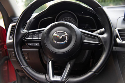 Mazda 3 1.5 AT (120 л.с.)