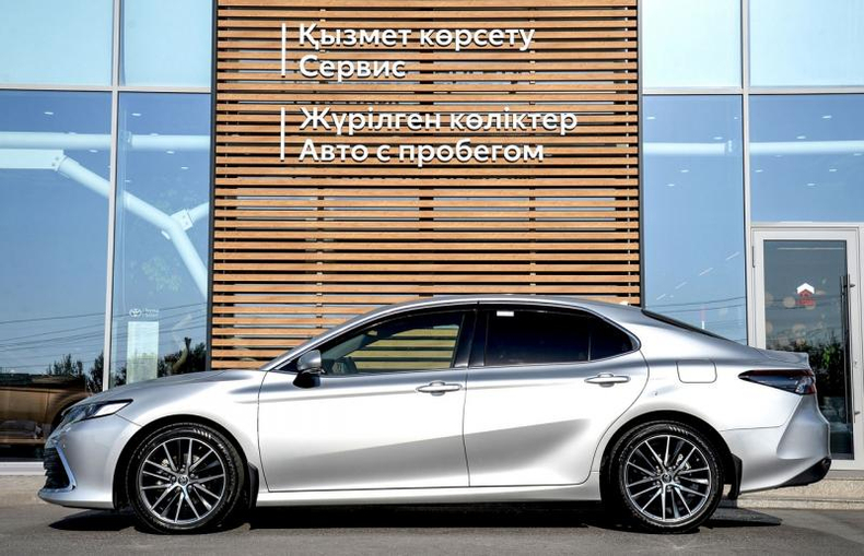 Toyota Camry 2.5 AT (206 л.с.) Престиж 4K Автомобили с пробегом Шымкент  