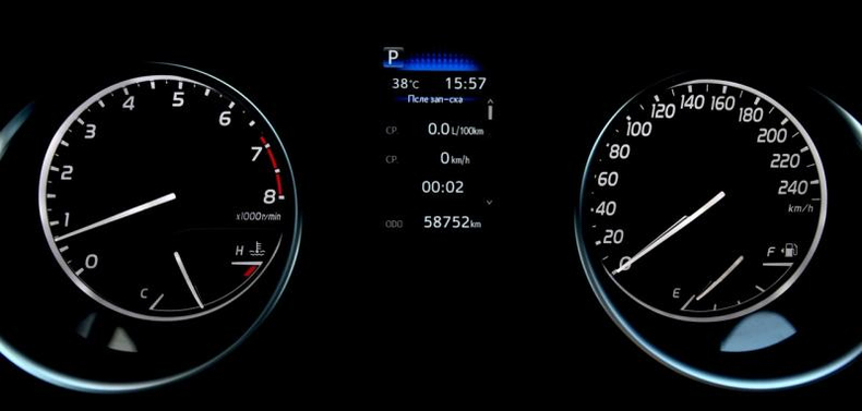 Toyota Camry 2.5 AT (206 л.с.) Престиж 4K Автомобили с пробегом Шымкент  