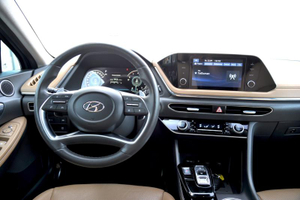 Hyundai Sonata 2.5 6AT FWD (180 л.с.) MPI Prestige Автомобили с пробегом Шымкент  