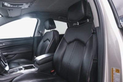 Cadillac SRX 3.0 AT AWD (271 л. с.)