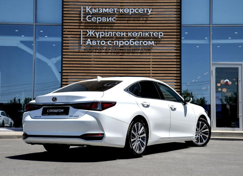Lexus ES 2.5 AT FWD (200 л.с.) 250 Premium 28 Автомобили с пробегом Шымкент  