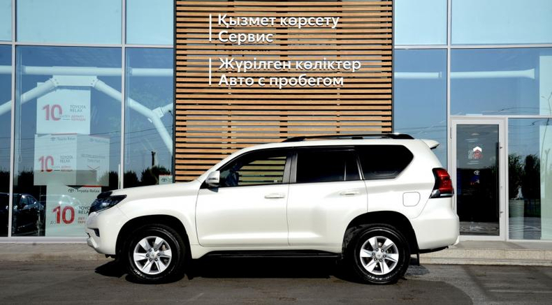 Toyota Land Cruiser Prado 2.7 AT (163 л.с.) 4WD Автомобили с пробегом Шымкент  