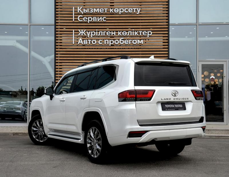 Toyota Land Cruiser 300 3.5 AT 4WD (415 л.с.) Премиум Автомобили с пробегом Шымкент  