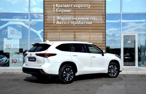 Toyota Highlander NEW 3.5 AT AWD (249 л.с.) Престиж Автомобили с пробегом Шымкент  