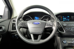 Ford Focus Хетчбэк 1.6 Ti-VCT PowerShift (105 л. с.) Trend Автомобили с пробегом Шымкент  