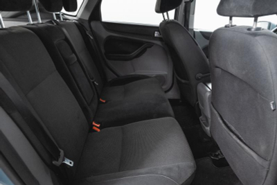 Ford Focus 1.6 MT (116 л. с.)