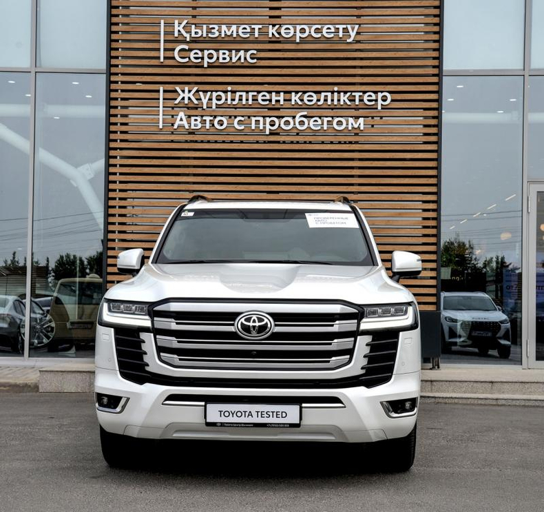 Toyota Land Cruiser 300 3.5 AT 4WD (415 л.с.) Премиум Автомобили с пробегом Шымкент  