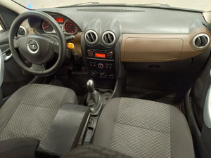 LADA Largus универсал 1.6 MT 16 кл (102 л.с.) 5 мест Luxe 5мест Твоё авто (Киров)