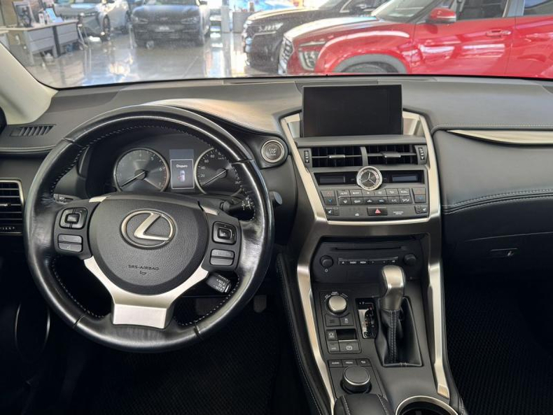 Lexus 200t АТ AWD (238 л. с.) Авто Люкс KIA Севастополь