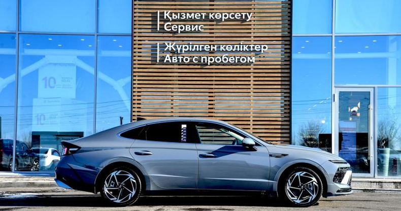 Hyundai Sonata 2.5 6AT FWD (180 л.с.) MPI High-Tech Автомобили с пробегом Шымкент  