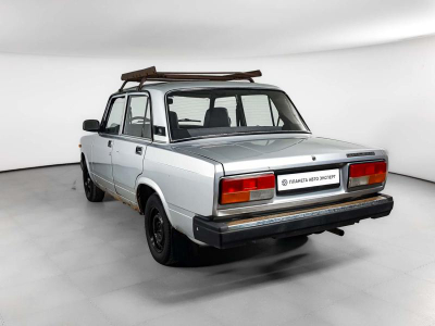 LADA 2107 1.6 MT 8 кл (Евро-4) (73 л. с.)