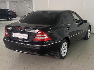 Mercedes-Benz C-Класс C 200 Kompressor AT (163 л. с.)