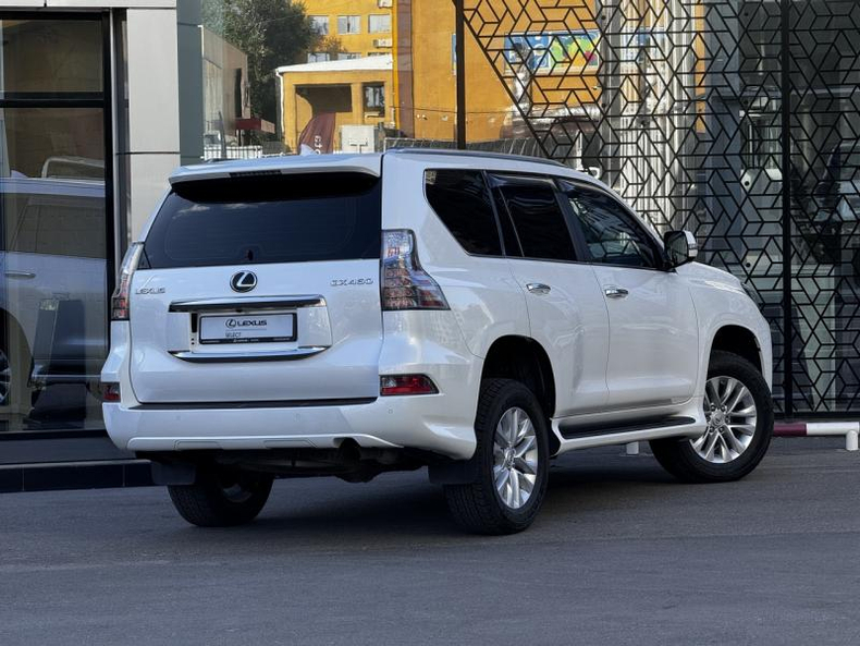 Lexus GX 460 AT AWD (7 мест) (296 л. с.) Premium 13 <br>Тойота Центр Бишкек Бишкек