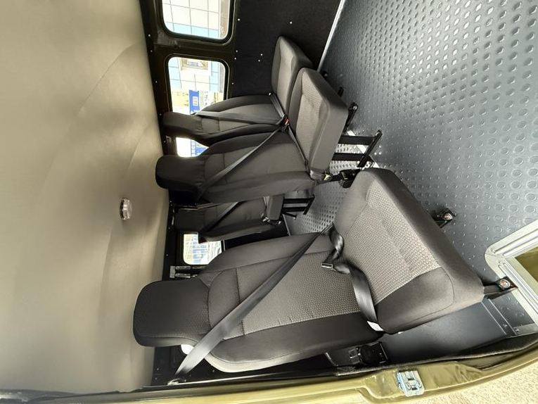 УАЗ Автобус 9 мест 2.7 Бензин 5МКП 4х4, ЕВРО-5 Стандарт с ABS Интерпартнер Ижевск