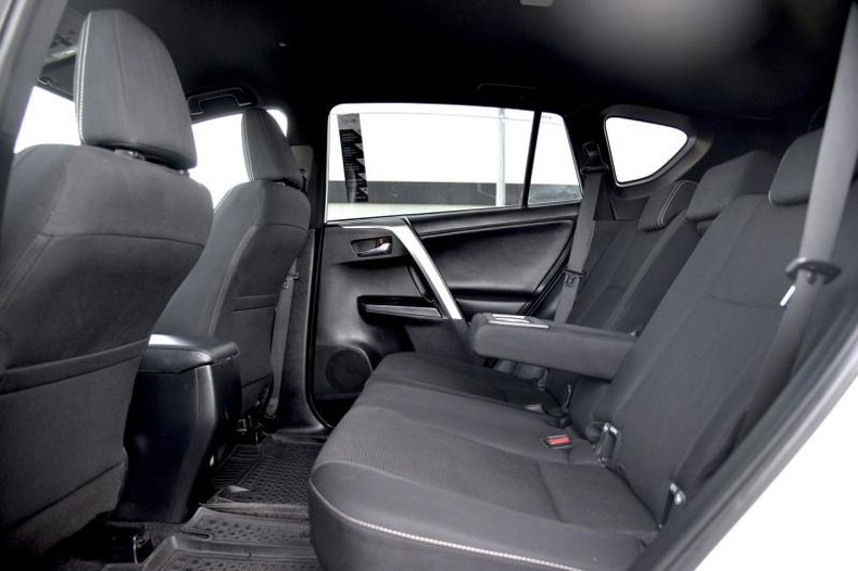 Toyota 2.0 CVT FWD (146 л.c.) Комфорт Автомобили с пробегом Шымкент  