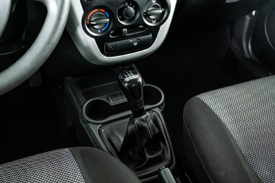LADA Granta лифтбек 1.6 16кл MT (106 л. с.)