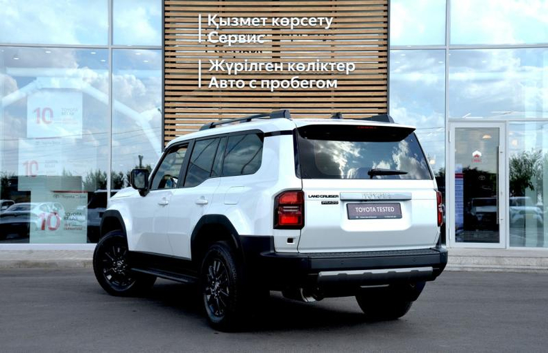 Toyota Land Cruiser Prado 2.7 AT 4WD (163 л.с.) Комфорт+ 7 мест Автомобили с пробегом Шымкент  