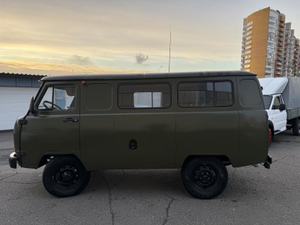 УАЗ Остекленный фургон 2.7 Бензин 5МКП 4х4, ЕВРО-5 Стандарт без ABS Интерпартнер Ижевск