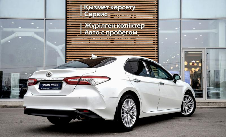 Toyota Camry 2.5 AT FWD (206 л.с.) Люкс Safety Автомобили с пробегом Шымкент  