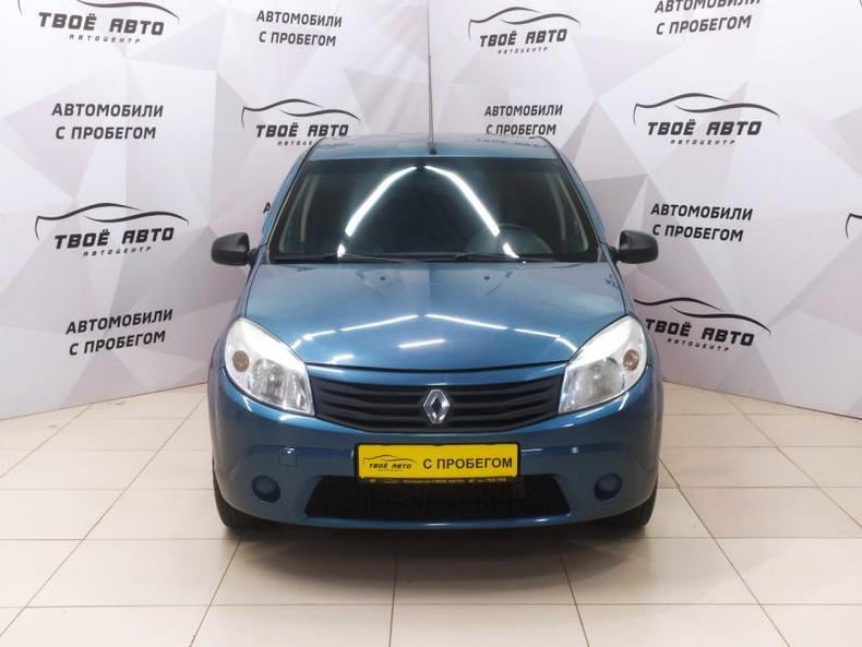 Renault 1.6 MT (84 л. с.) Твоё авто (Киров)