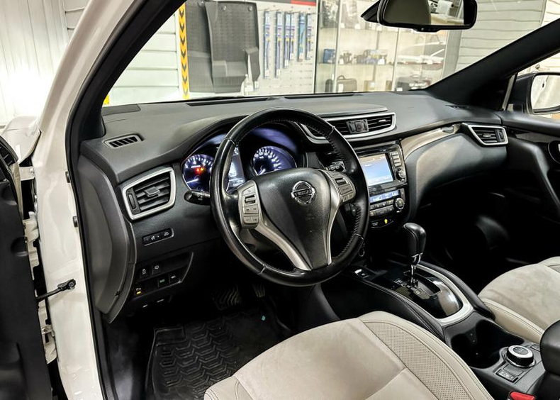 Nissan Qashqai 2.0 CVT AWD (144 л. с.) LE A-motors Автомобили с пробегом Астана