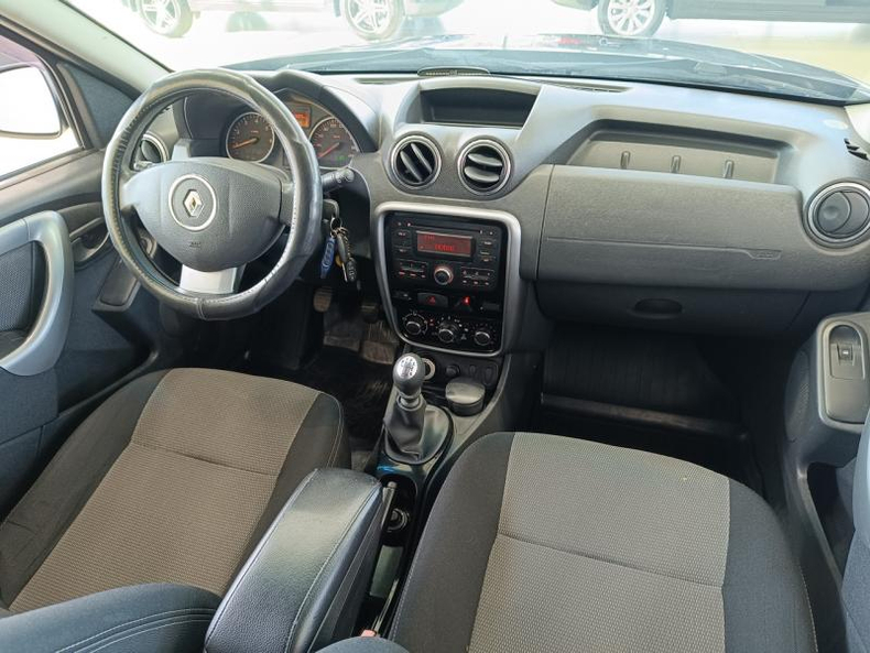 Renault 1.6 MT 4x4 (102 л. с.) Luxe Privilege Твоё авто (Киров)