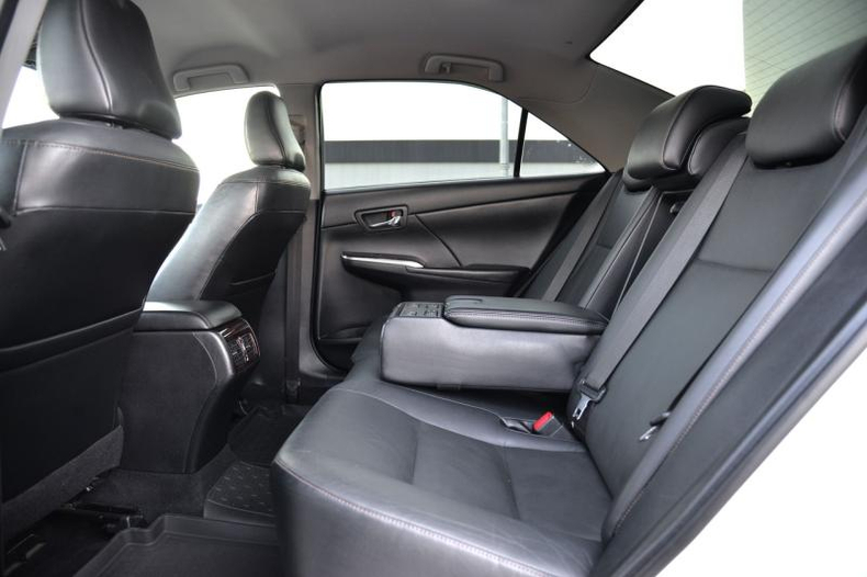 Toyota 2.5 AT (181 л. с.) Люкс Автомобили с пробегом Шымкент  