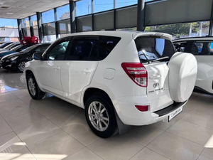 Toyota 2.0 CVT 4WD (148 л.с.) Стандарт Авто Люкс KIA Севастополь