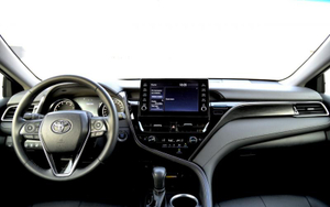 Toyota Camry 2.5 AT (206 л.с.) Престиж 4K Автомобили с пробегом Шымкент  