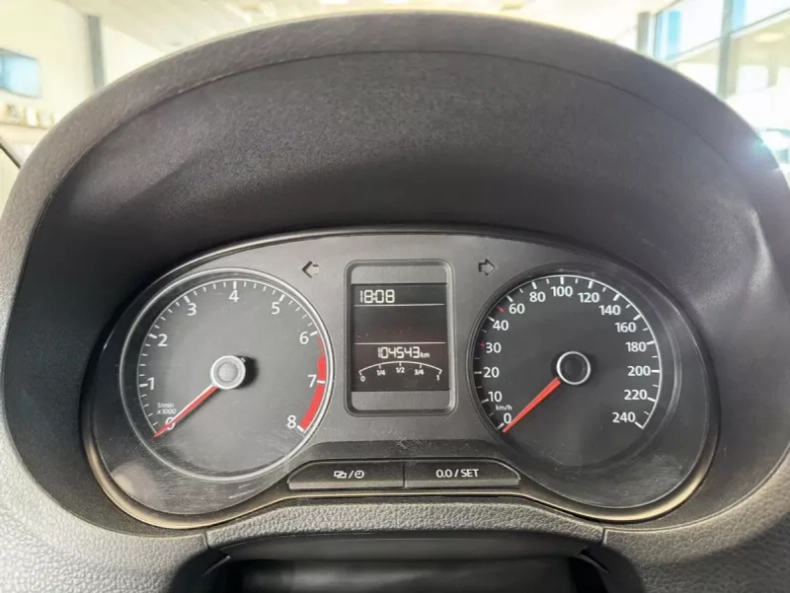 Volkswagen Polo 1.6 AT FWD (105 л.с.) MPI Авто Люкс KIA Севастополь