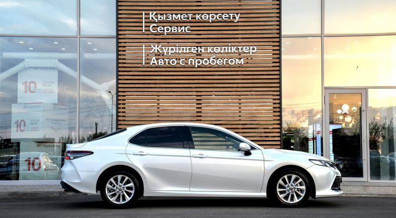 Toyota Camry 2.5 AT (206 л.с.) Престиж 4K Автомобили с пробегом Шымкент  