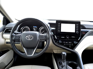 Toyota Camry 2.5 AT FWD (206 л.с.) Комфорт Автомобили с пробегом Шымкент  