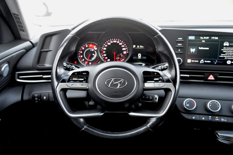 Hyundai Новая Elantra 1.6 MPI 6AT (128 л.с.) Base Автомобили с пробегом Шымкент  