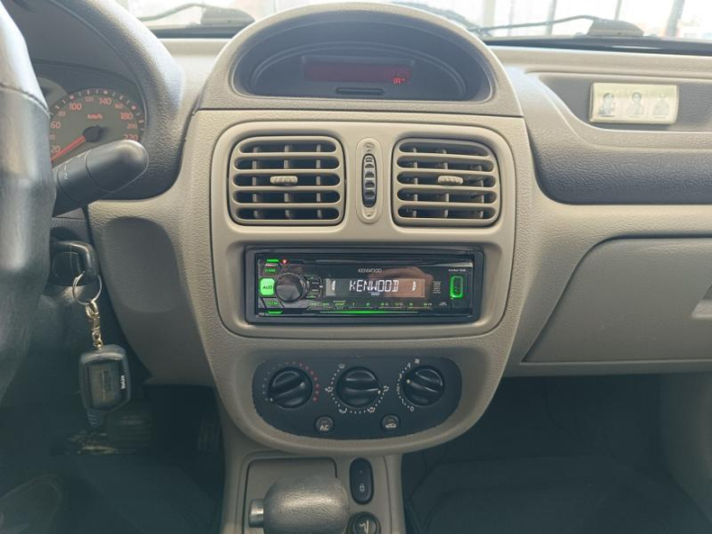 Renault 1.4 AT (98 л. с.) Base Твоё авто (Киров)