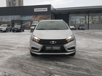 LADA Vesta SW 1.6 MT (106 л.с.)