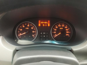 Renault 1.6 MT (84 л. с.) Твоё авто (Киров)