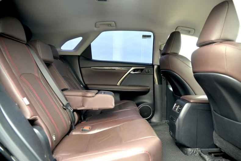 Lexus New RX 2.0 AT 4WD (238 л.с.) 300 Executive Автомобили с пробегом Шымкент  