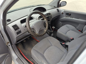 Hyundai 1.6 MT (103 л. с.) Base Твоё авто (Киров)