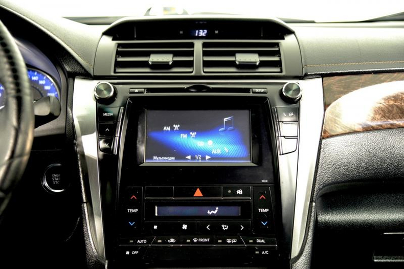 Toyota 2.5 AT (181 л.с.) Комфорт Автомобили с пробегом Шымкент  
